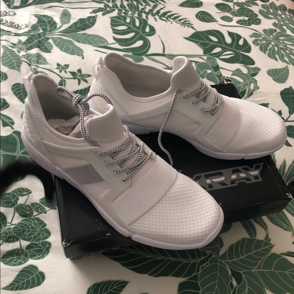 X-ray men’s athletic shoes